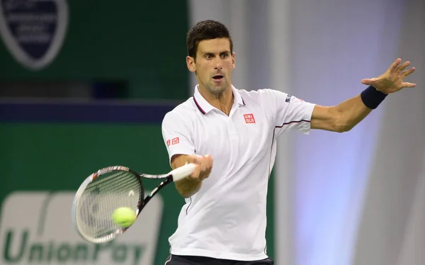 Novak Djokovic Serbie Retourne Tir Mikhaïl Koukouchkine Kazakhstan Troisième Tour — Photo