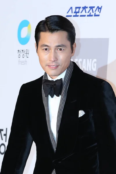 Actor Surcoreano Jung Woo Sung Posa Alfombra Roja Mientras Llega — Foto de Stock