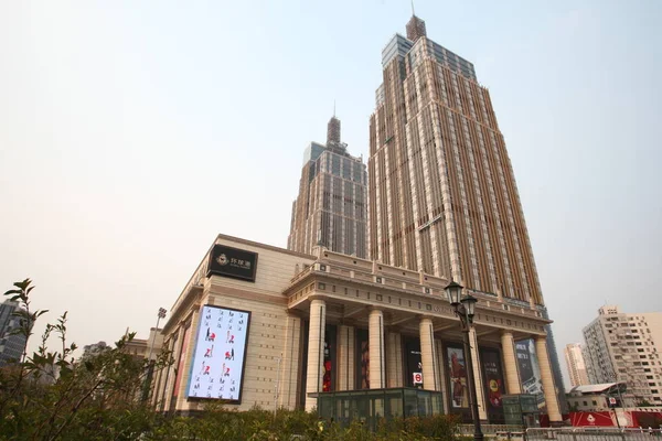 2013年8月9日 中国上海环球港口购物中心景观 — 图库照片