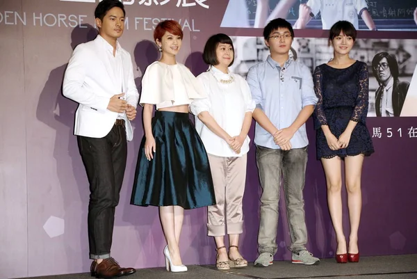 Presentador Actor Taiwanés Chris Wang Izquierda Cantantes Actrices Rainie Yang —  Fotos de Stock