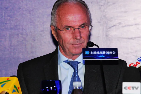 Sven Göran Eriksson Nytillträdda Förbundskapten För Kinas Guangzhou Sköter Presskonferens — Stockfoto