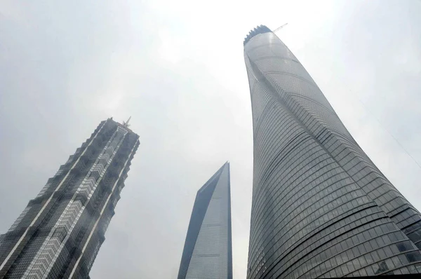 Torre Shanghai Derecha Que Rematado Está Construcción Junto Centro Financiero —  Fotos de Stock