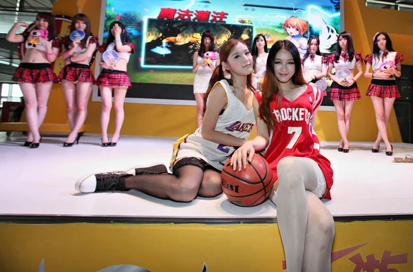 Showgirls Posa Durante Undicesima China Digital Entertainment Expo Conference Noto — Foto Stock