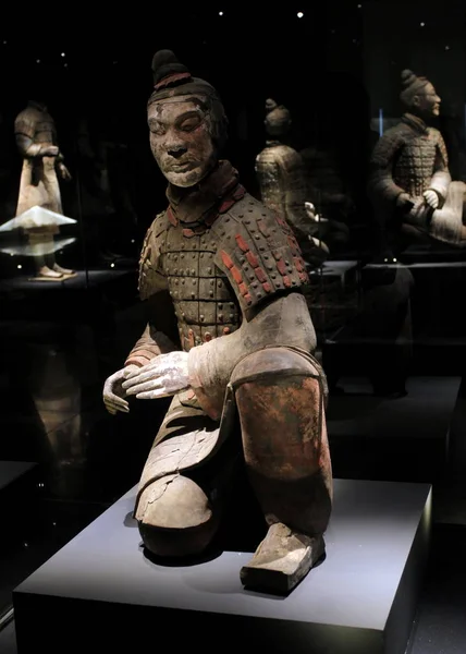 Guerreiro Terracota Colorido Exibido Durante Uma Exposição Guerreiros Terracota Coloridos — Fotografia de Stock