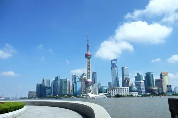 View Lujiazui Financial Trade Zone Pudong Shanghai China August 2011 — Stock Photo, Image