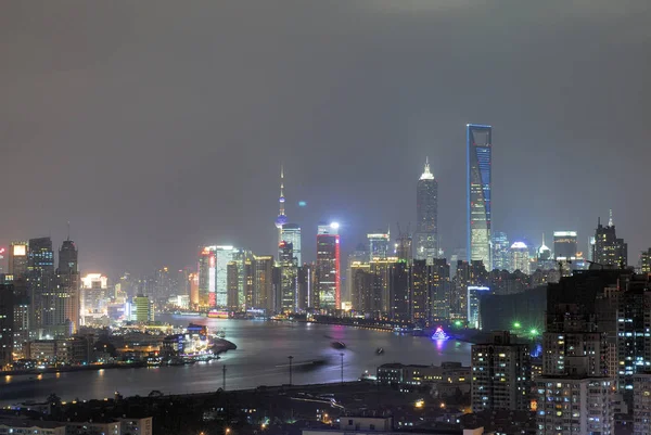 Vista Nocturna Puxi Río Huangpu Los Rascacielos Edificios Gran Altura —  Fotos de Stock