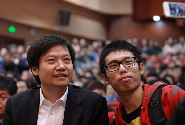 Lei Jun Izquierda Presidente Ceo Xiaomi Technology Presidente Kingsoft Corp —  Fotos de Stock