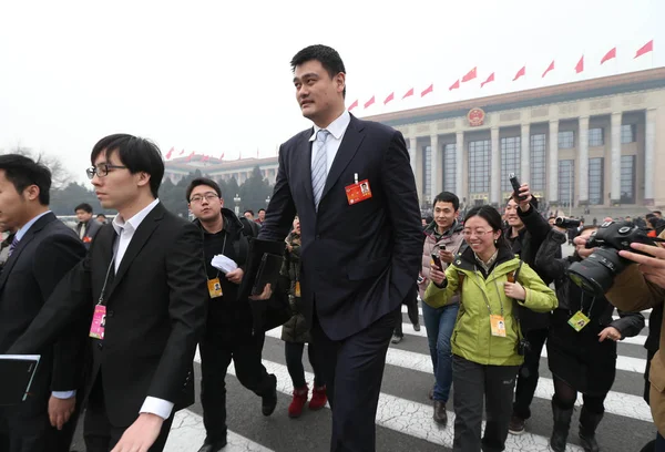 Der Pensionierte Chinesische Basketball Superstar Yao Ming Der Höchste Wird — Stockfoto