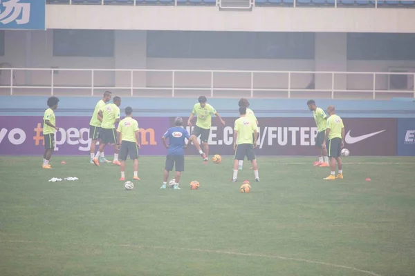 Brazilian Footballers Take Part Training Session Heavy Smog Americas Super — Stock Photo, Image