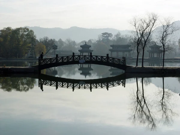 View Bridge Lake Front Pavilions Chengde Mountain Resort Chengde City — Stock Photo, Image