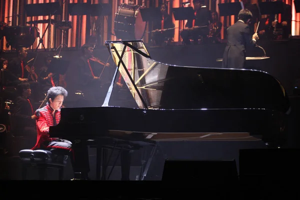 Pianistul Chinez Yundi Interpretează Concertul Său Pian Emperor Fantasy Din — Fotografie, imagine de stoc