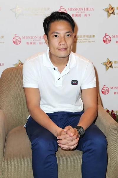 Former Hong Kong Singer Real Ting Poses Press Conference 2014 — Stock Photo, Image