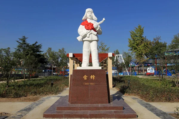 Marble Statue Lei Feng Nations Most Famous Good Samaritan Seen — Stock Photo, Image