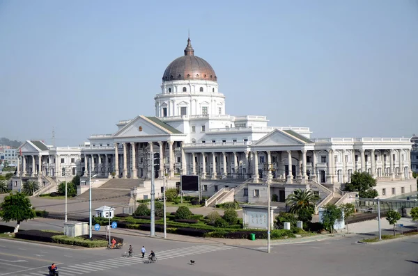 View Courthouse Yuhuan County Replica United States Capitol Yuhuan County — стоковое фото