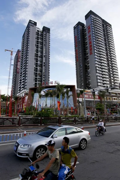 Sokemeletes Lakóházak Építése Alatt Sanya Dél Chinas Hainan Tartomány Július — Stock Fotó