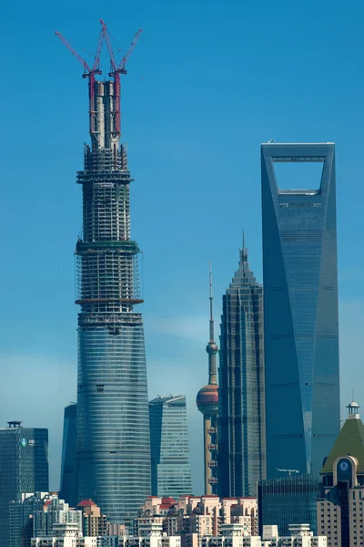 Shanghai Tower Links Aanbouw Naast Oriental Pearl Tower Jinmao Toren — Stockfoto
