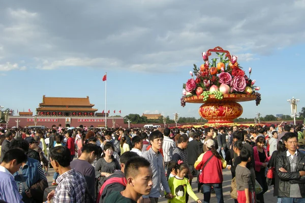 Turister Folkmassan Himmelska Fridens Torg Nationaldagen Semestern Beijing Kina Oktober — Stockfoto