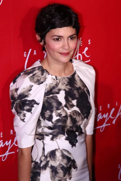 French Actress Audrey Tautou Poses Opening Ceremony Flagship Store Galeries — Stock Photo, Image