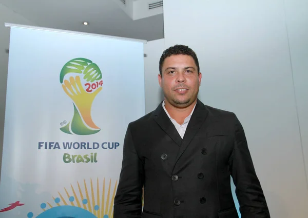 Brazilský Fotbalový Superstar Ronaldo Představuje Tiskové Konferenci Pro Fifa World — Stock fotografie