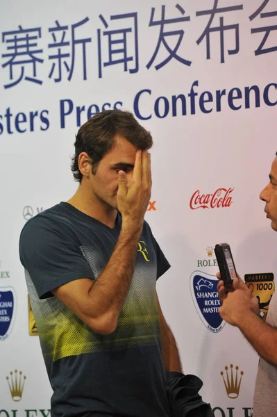 Switzerland Roger Federer Interviewed Losing Mens Singles Finals Doubles Match — стоковое фото