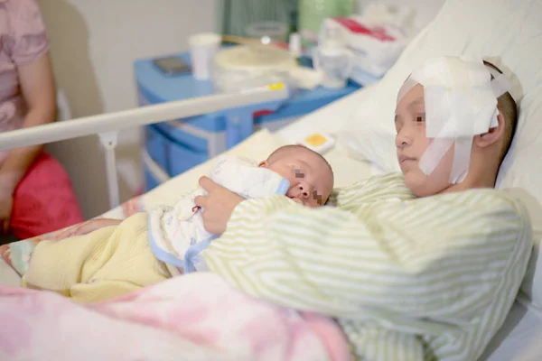 Year Old Girl Ting Ting Right Who Injured Attack Lies — Stock Photo, Image