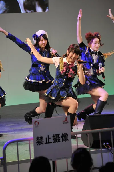 Miembros Del Grupo Ídolos Femeninos Japoneses Akb48 Presentan Concierto Beijing —  Fotos de Stock