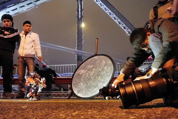 Fotografen Nemen Foto Van Een Transformator Haizhu Brug Guangzhou Zuid — Stockfoto