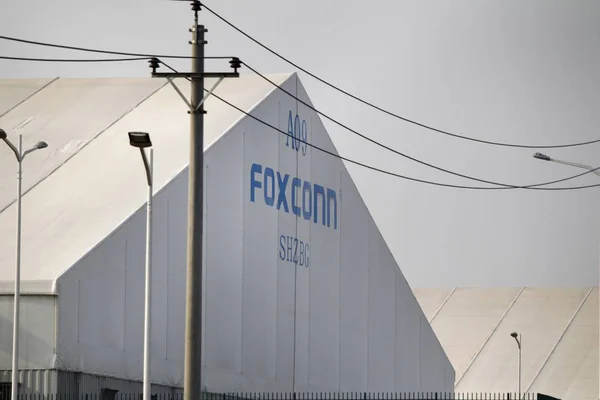 Plant Foxconn Technology Group Pictured Zhengzhou Central Chinas Henan Province — Stock Photo, Image