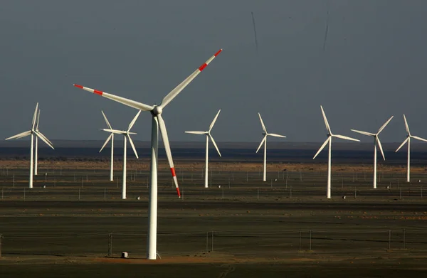 View Wind Farm Barkol Kazakh Autonomous County Northwest Chinas Xinjiang — Stock Photo, Image
