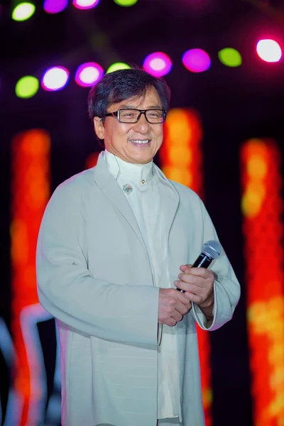 Hongkong Zpěvák Herec Jackie Chan Usmívá Hvězda Koncertu Skupiny Huaian — Stock fotografie