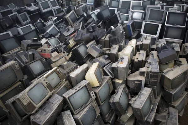 Televisori Scartati Obsoleti Crt Cathode Ray Tube Riciclare Sono Accatastati — Foto Stock