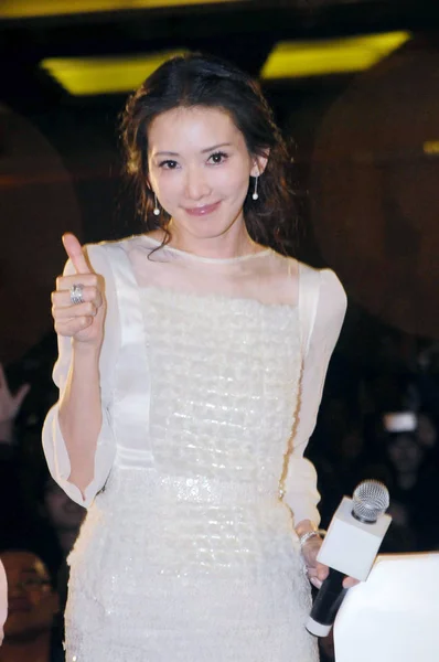 Taiwanese Model Actrice Lin Chi Ling Verschijnt Duim Tijdens Een — Stockfoto