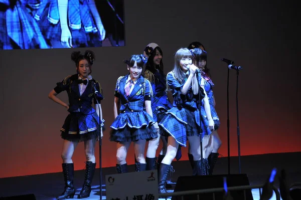 Mitglieder Der Japanischen Mädchengruppe Akb48 Treten Bei Ihrem Konzert Peking — Stockfoto