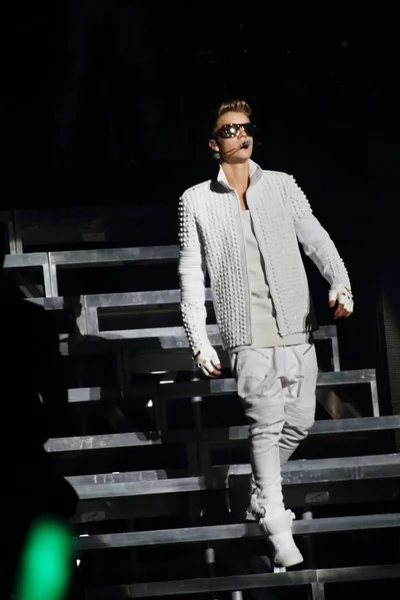 Cantor Pop Canadense Justin Bieber Apresenta Durante Seu Concerto Pequim — Fotografia de Stock