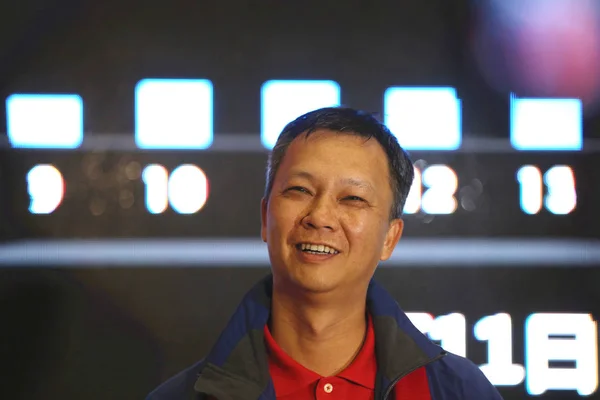 Чжаоси Генеральный Директор Alibaba Group Улыбается Дата Центре Alibaba День — стоковое фото