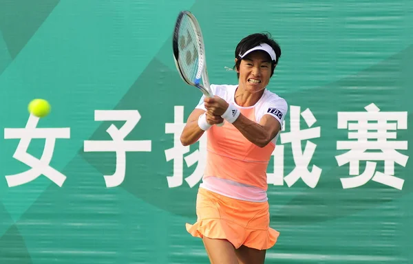 Kimiko Date Krumm Japan Returns Shot Duan Yingying China Match — Stock Photo, Image