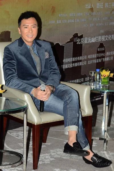 Hong Kong Schauspieler Donnie Yen Lächelt Während Einer Pressekonferenz Seinem — Stockfoto