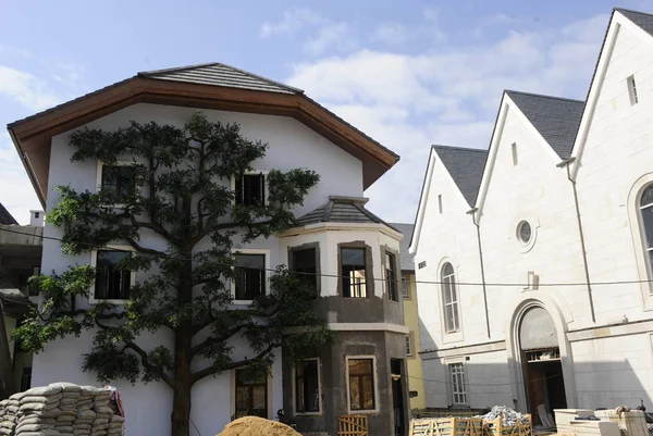 Uitzicht Huizen Andere Constructies Replicerende Oostenrijkse Stad Hallstatt Boluo Coutny — Stockfoto