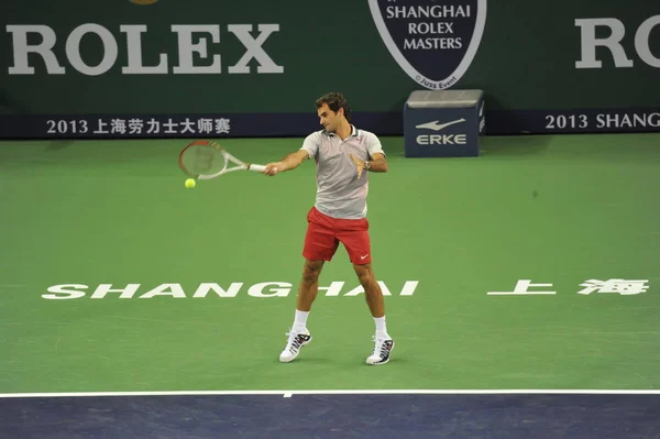 Roger Federer Svájc Visszatér Egy Lövés Zhang Kína Teljesítmény Mérkőzésen — Stock Fotó