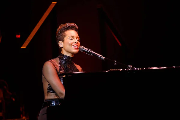American Singer Alicia Augello Cook Known Alicia Keys Performs Her — Stock Photo, Image