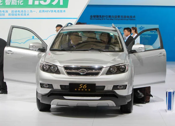Время Шанхайской Международной Выставки Автомобильной Промышленности Известной Auto Shanghai 2013 — стоковое фото