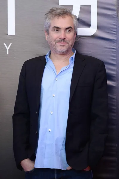 Director Cine Mexicano Alfonso Cuaron Sonríe Durante Una Conferencia Prensa — Foto de Stock