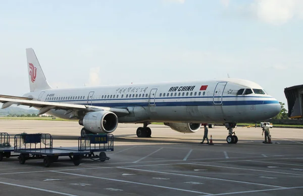 Repülőgép Air China Képen Egy Repülőtéren Nanning Délnyugat Chinas Guangxi — Stock Fotó