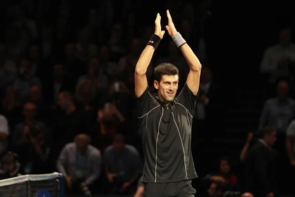 Novak Djokovic Van Servië Viert Het Verslaan Van Rafael Nadal — Stockfoto