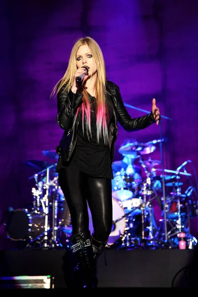 Kanadische Sängerin Avril Lavigne Tritt Bei Einem Konzert Während Ihrer — Stockfoto
