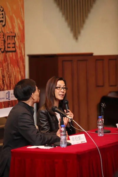 Hong Kong Malajziai Kínai Színésznő Michelle Yeoh Choo Kheng Beszél — Stock Fotó