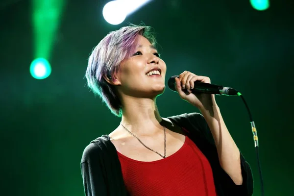 File Taiwanese Singer Deserts Chang Performs 2013 Orange Isle Music — Stock Photo, Image