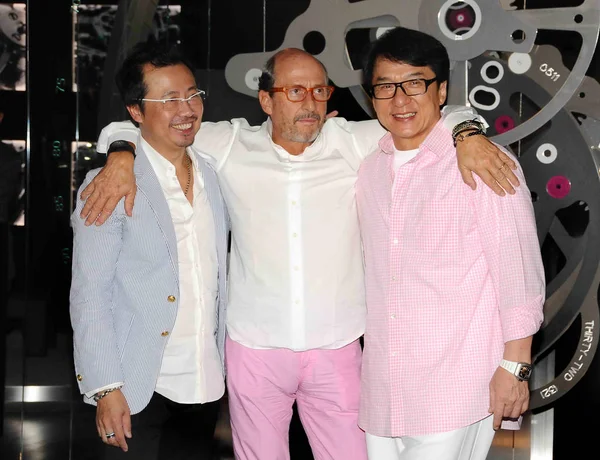 Jackie Chan Actor Hong Kong Posa Con Los Invitados Durante —  Fotos de Stock