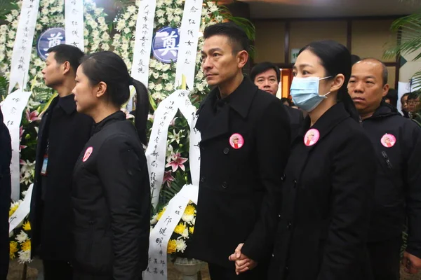 The wreaths prepared by state leaders for famous Chinese martial