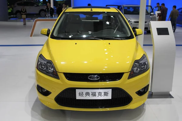 Ford Focus Visas Kina Guangzhou International Automobile Utställning Känd Som — Stockfoto